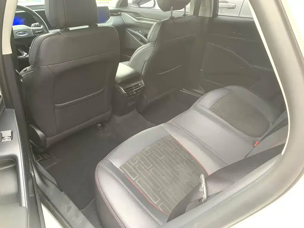 Ford Mondeo 2024 из CN, фото 5