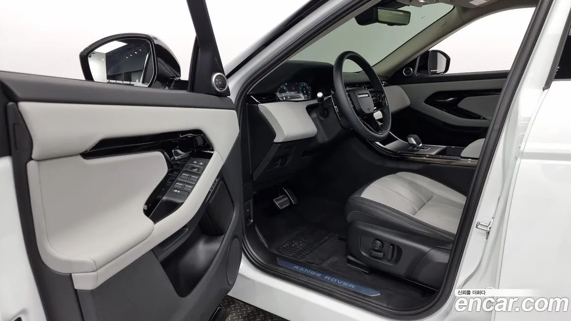 Land Rover Range Rover Evoque 2025 из KR, фото 10