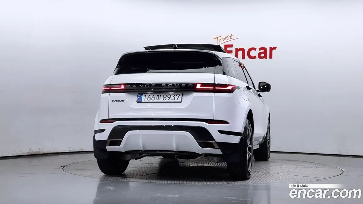 Land Rover Range Rover Evoque 2025 из KR, фото 4