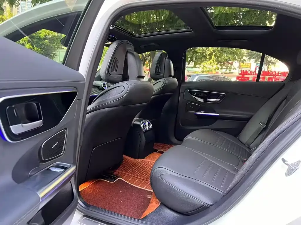 Mercedes-Benz C-Class 2023 из CN, фото 8