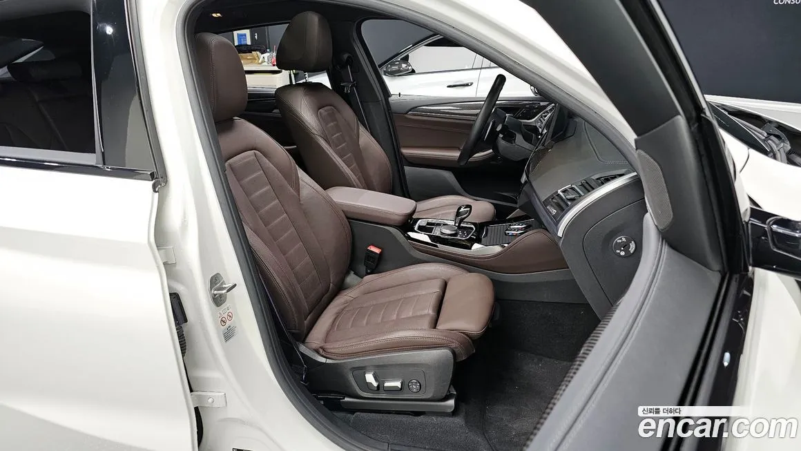 BMW X4 2023 из KR, фото 10