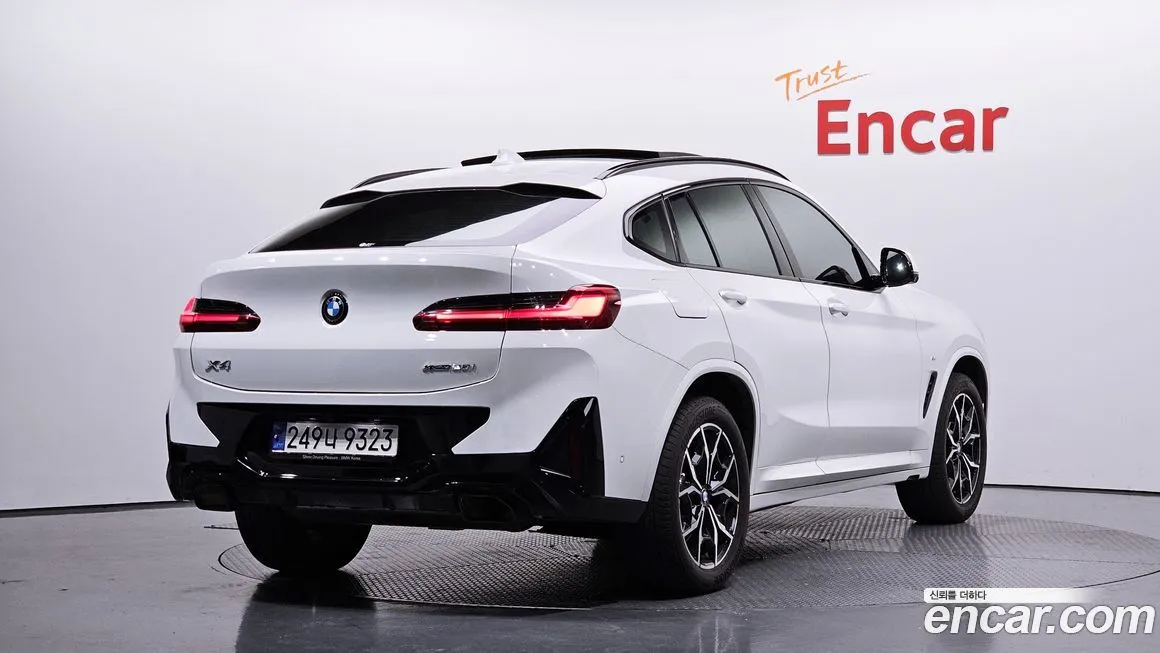 BMW X4 2023 из KR, фото 2
