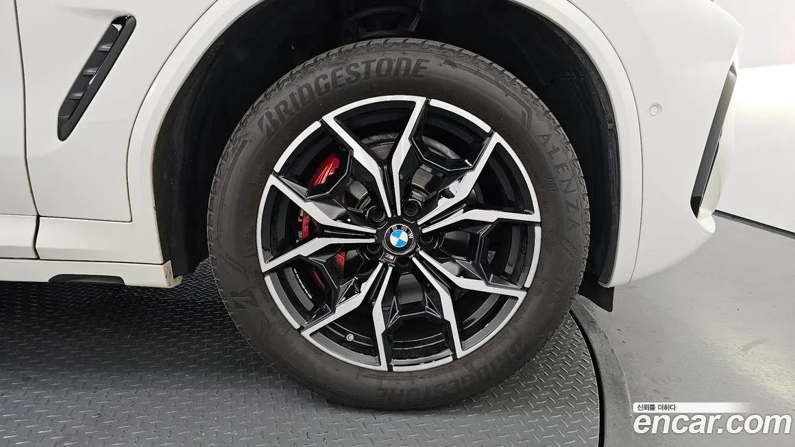 BMW X4 2023 из KR, фото 5