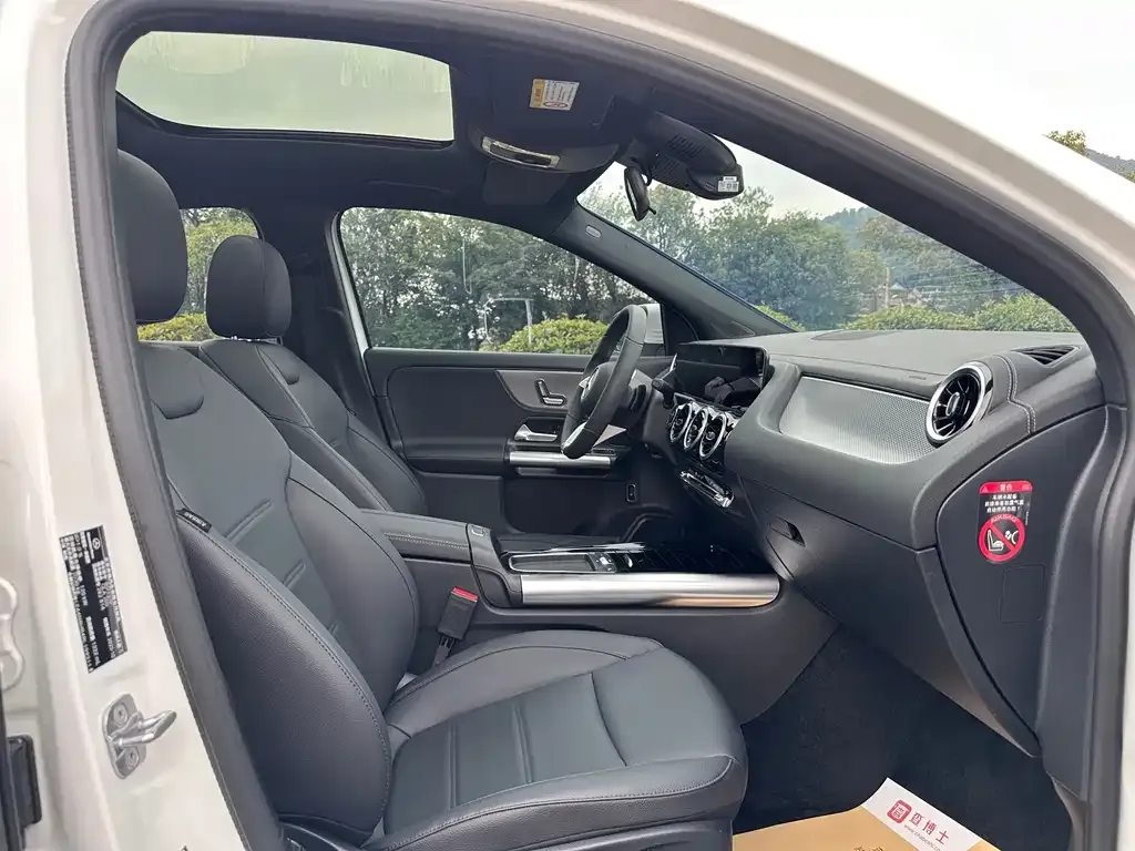 Mercedes-Benz GLA 2024 из CN, фото 10