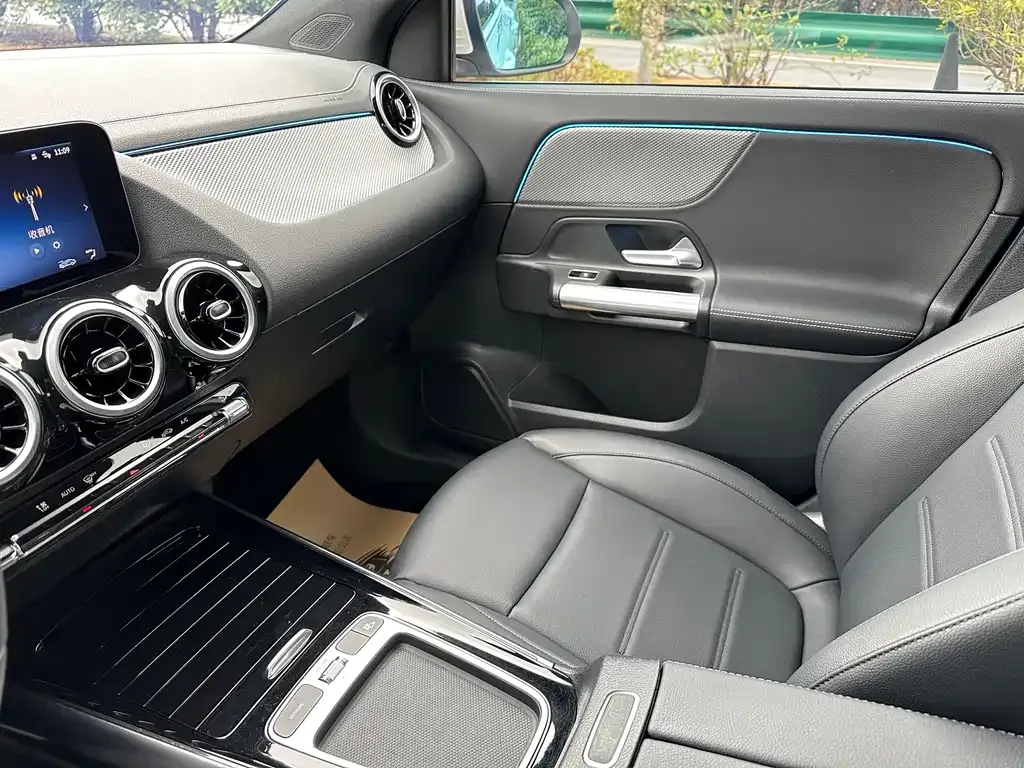 Mercedes-Benz GLA 2024 из CN, фото 6