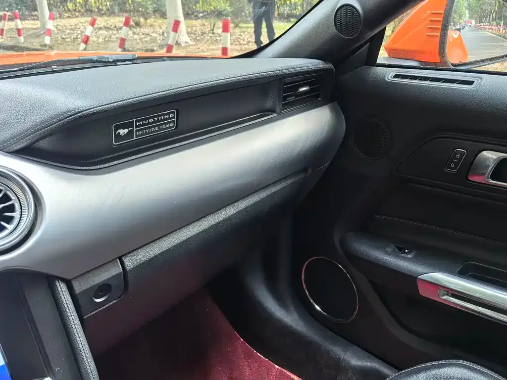 Ford Mustang 2021 из CN, фото 10