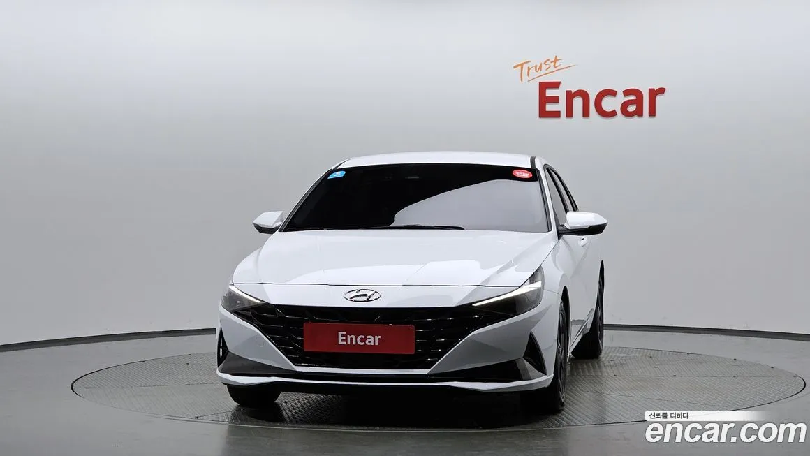 Hyundai AVANTE — фото 3