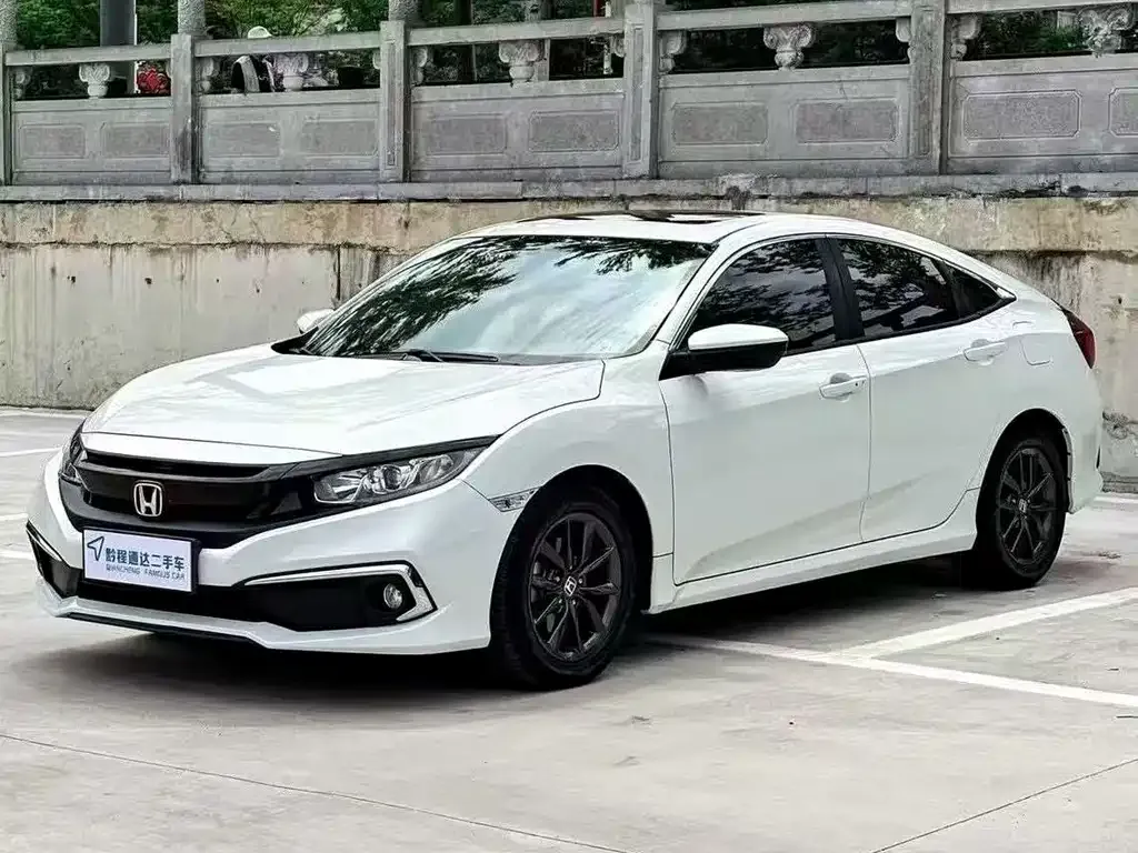 Honda Civic 2021 из CN, фото 2