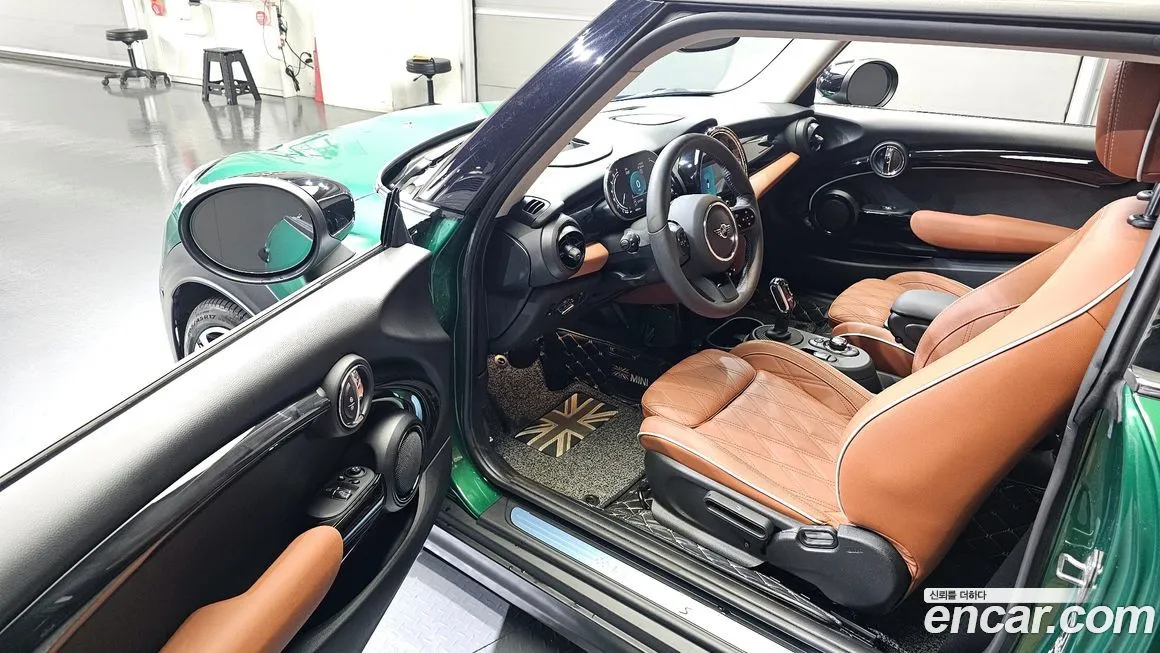 Mini Cooper 2024 из KR, фото 10