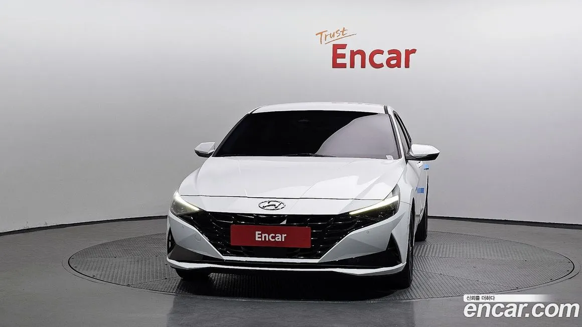 Hyundai AVANTE 2023 из KR, фото 3