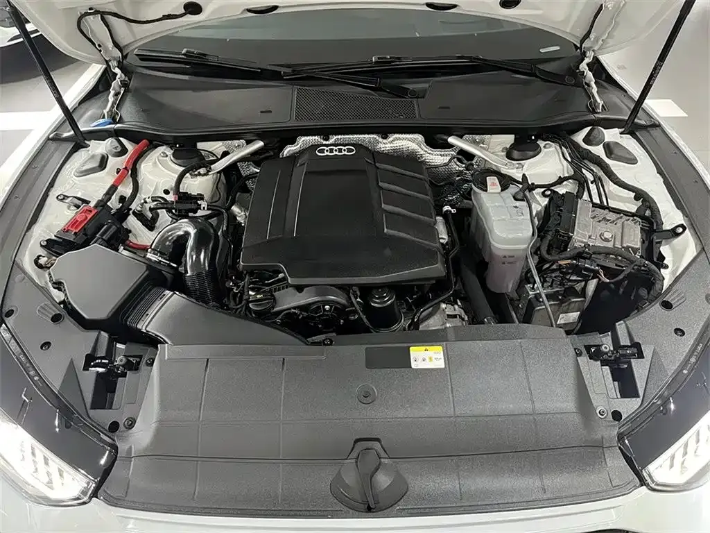 Audi A7 2022 из CN, фото 8
