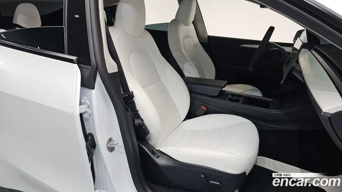 Tesla Model Y 2024 из KR, фото 10