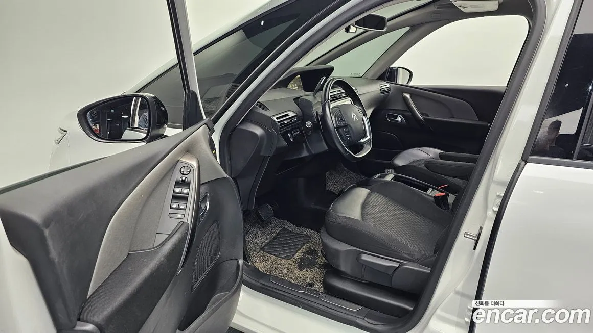 Citroen (DS) C4 SpaceTourer 2022 из KR, фото 10