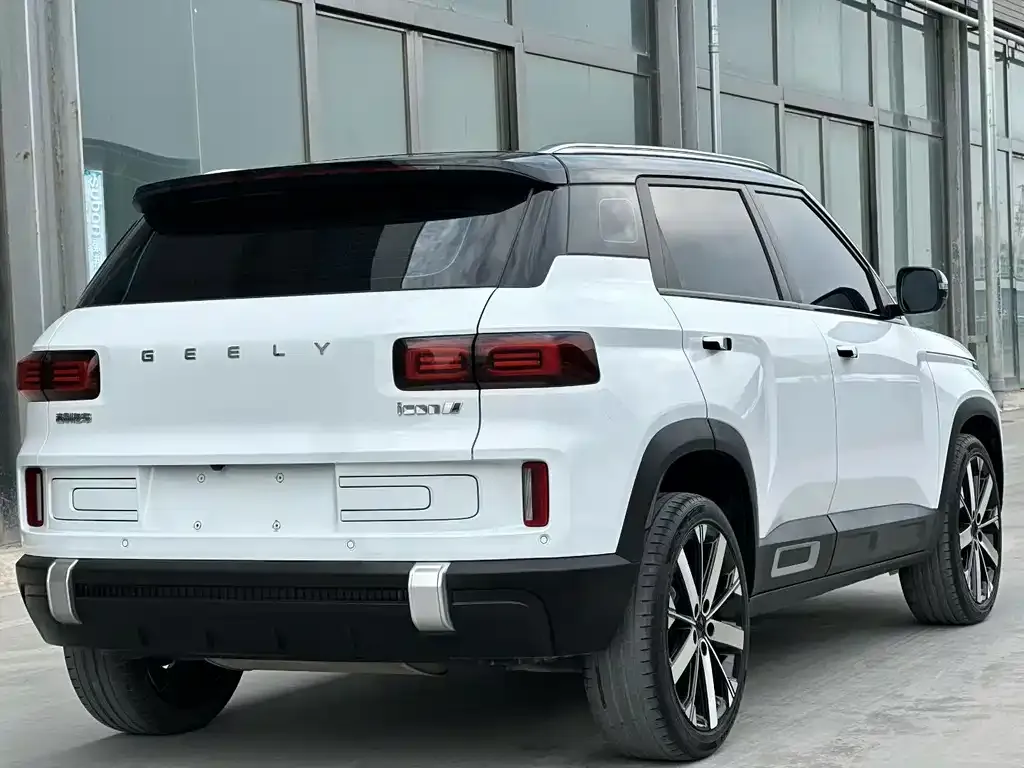 Geely Icon — фото 6