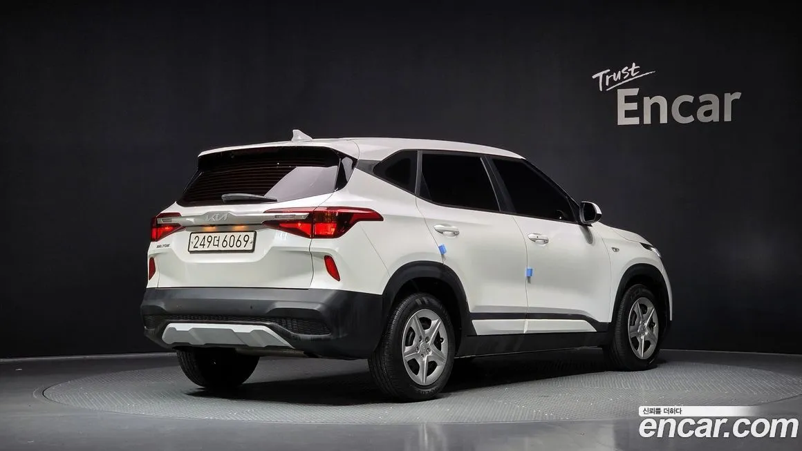 Kia Seltos 2023 из KR, фото 2