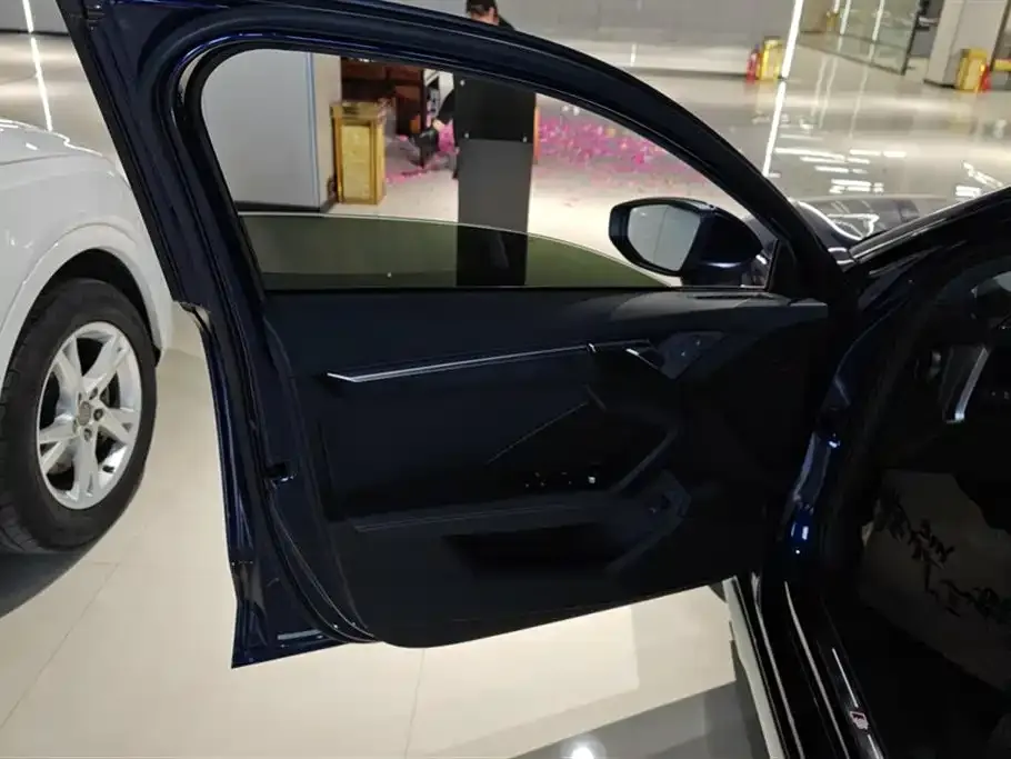 Audi A3 2022 из CN, фото 7