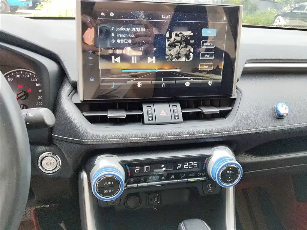 Toyota Wildlander 2022 из CN, фото 6