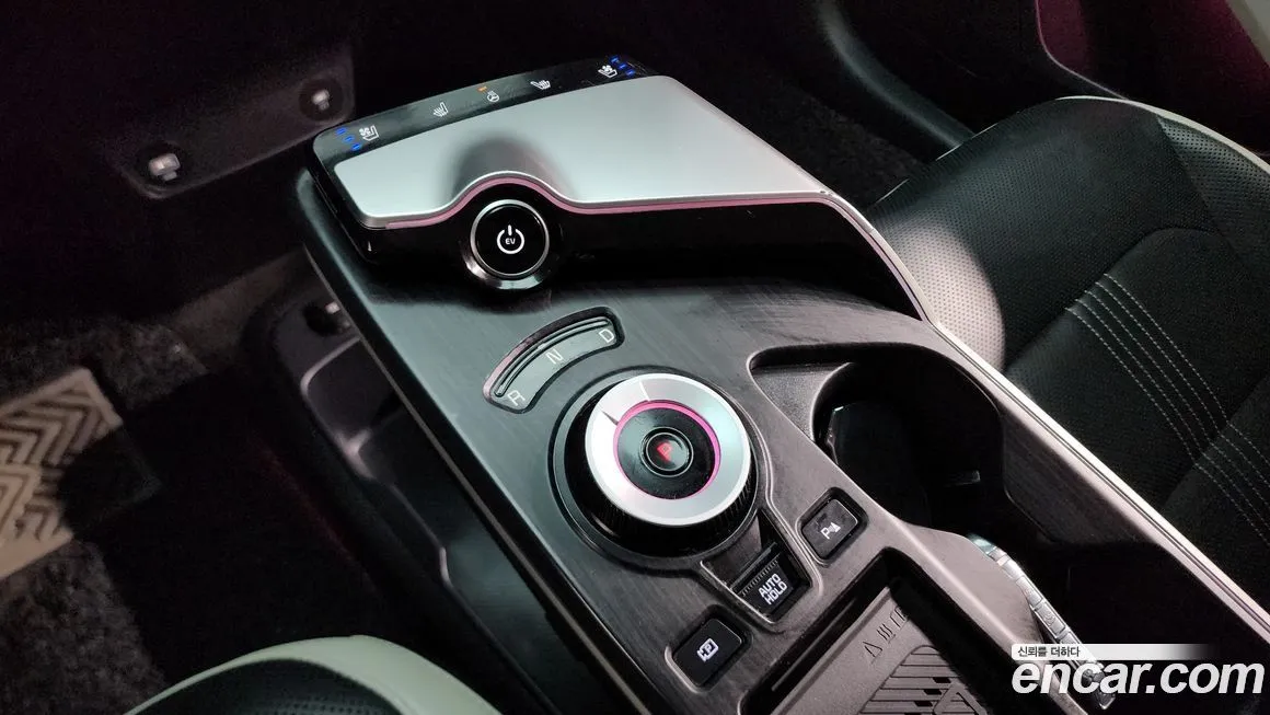 Kia EV6 — фото 9