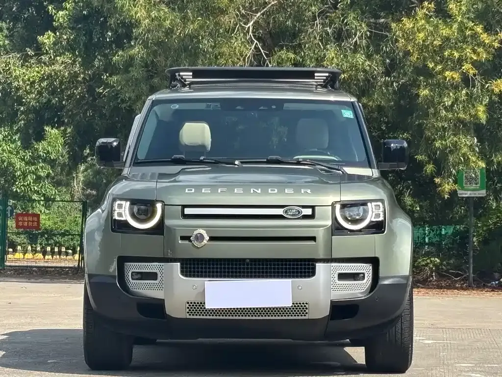 Land Rover Defender — фото 2