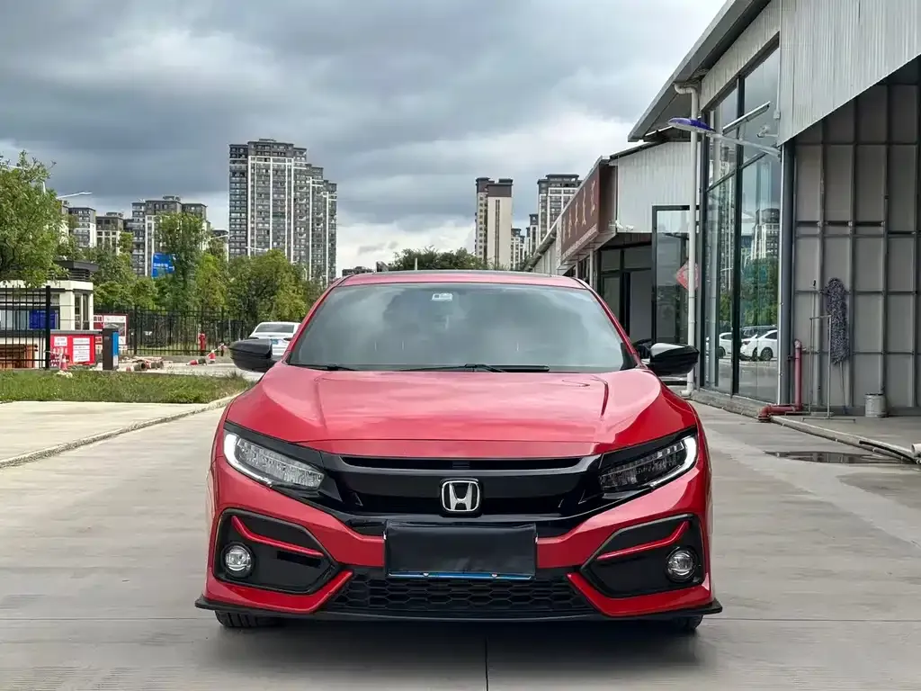 Honda Civic 2022 из CN, фото 2