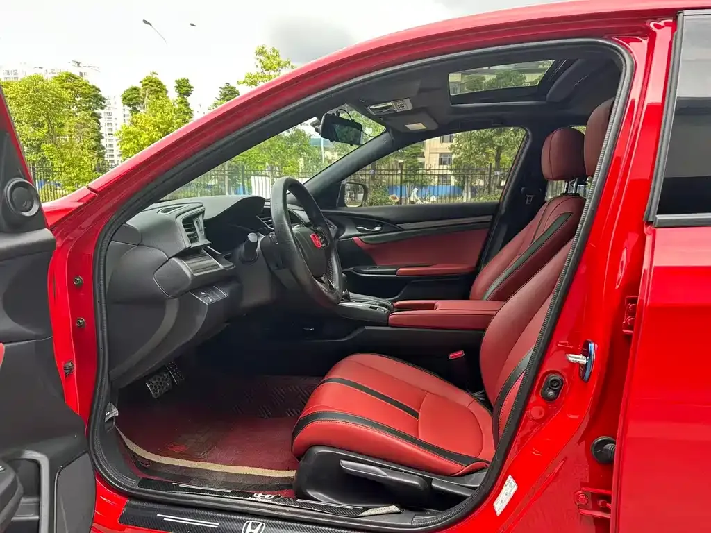 Honda Civic 2022 из CN, фото 4