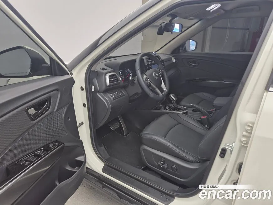KG Mobility (Ssangyong) TIBOLI 2024 из KR, фото 9