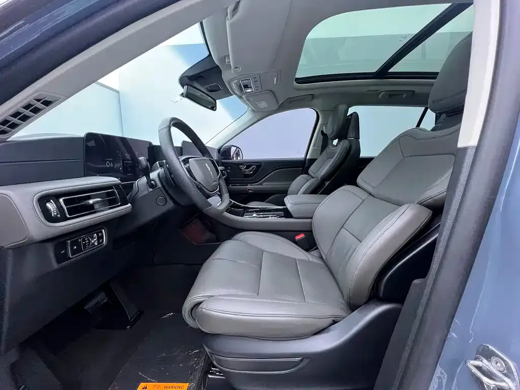 Lincoln Aviator 2024 из CN, фото 8