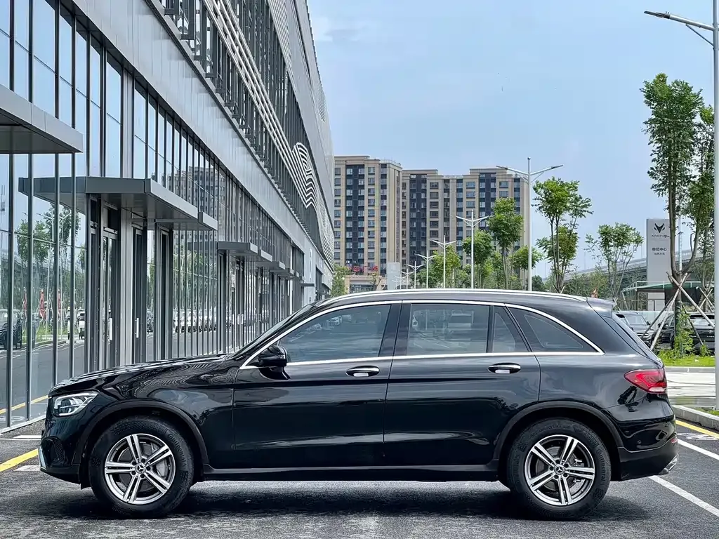 Mercedes-Benz GLC — фото 4