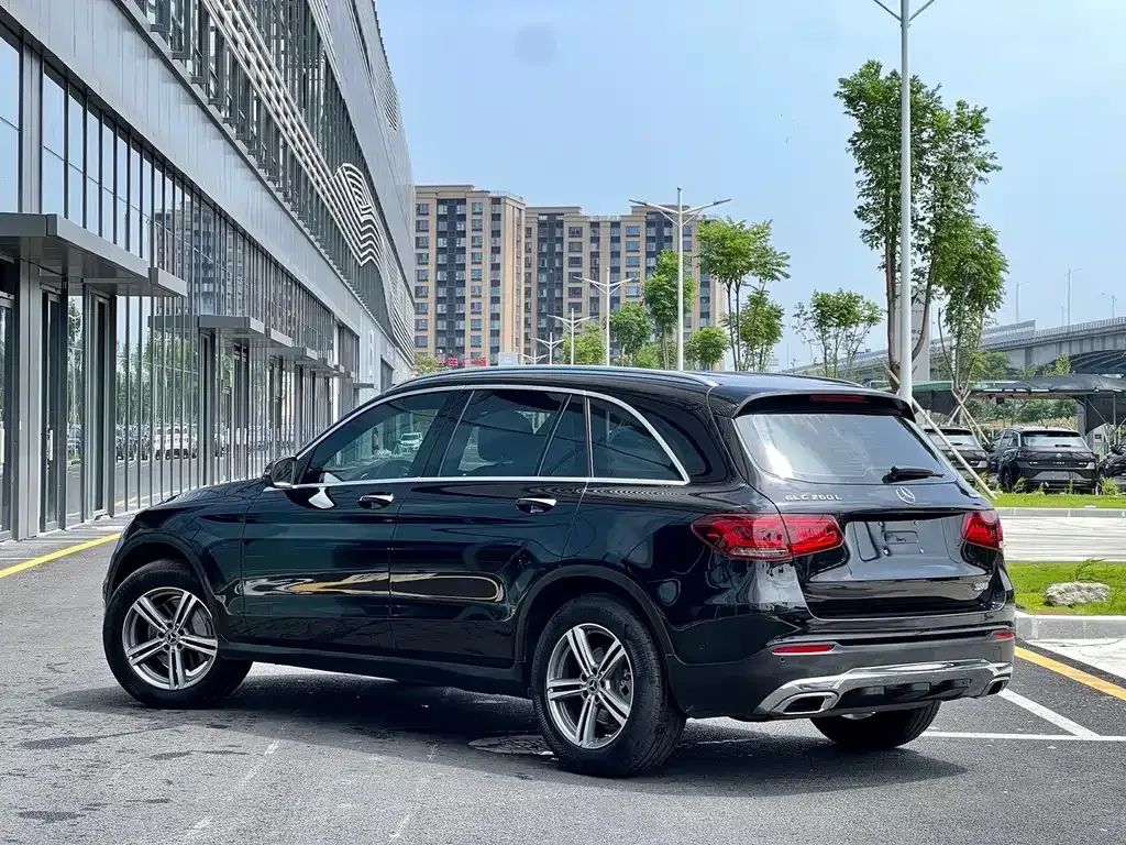 Mercedes-Benz GLC — фото 5