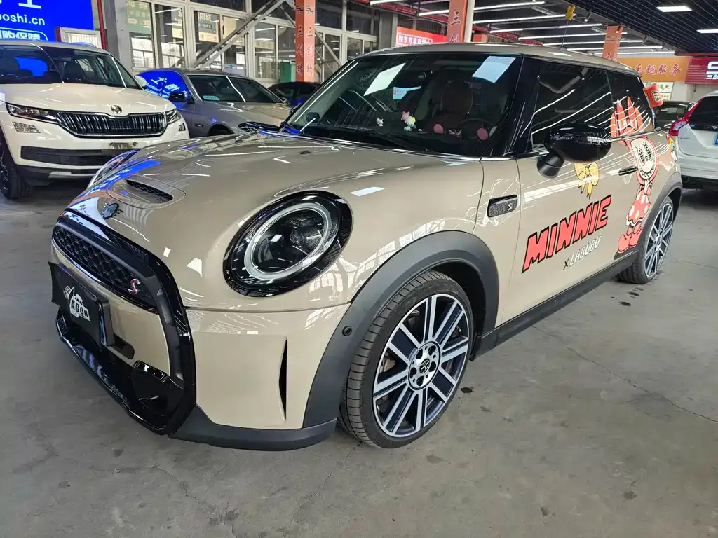 MINI Cooper (3-door) — фото 1