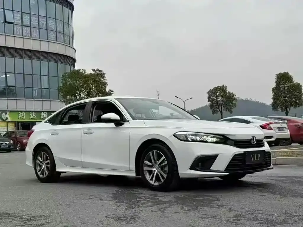 Honda Civic 2024 из CN, фото 3