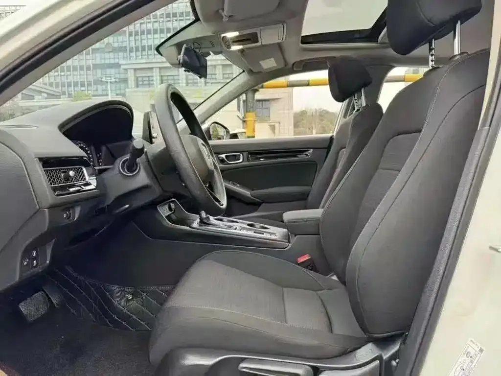 Honda Civic 2024 из CN, фото 4