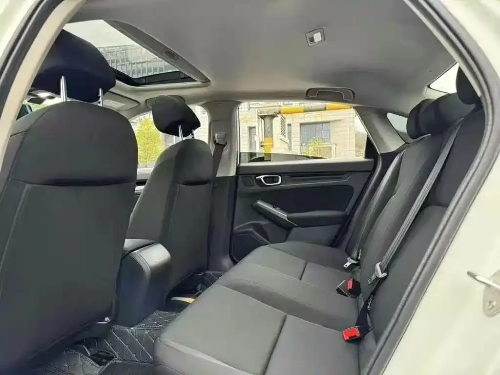 Honda Civic 2024 из CN, фото 6
