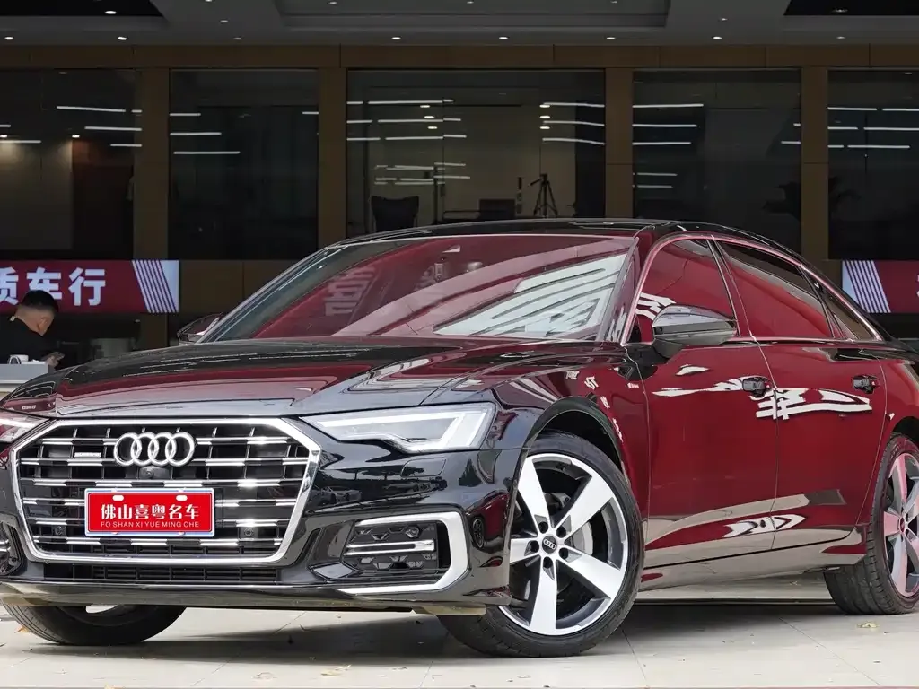 Audi A6L 2023 из CN, фото 1