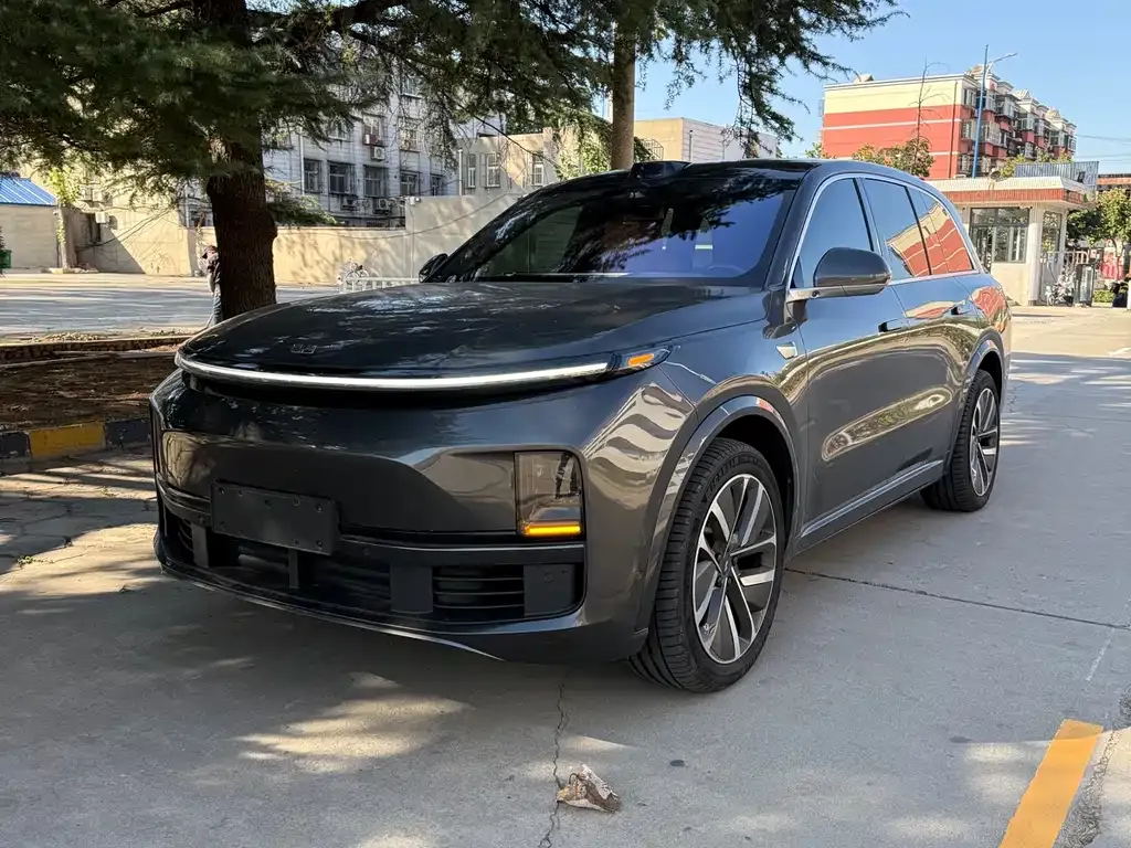 Li Auto L8 2024 из CN, фото 1