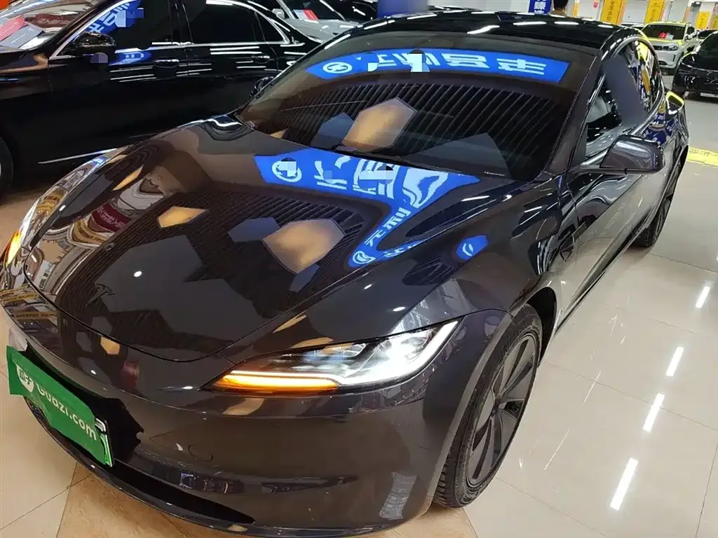 Tesla Model 3 2025 из CN, фото 2