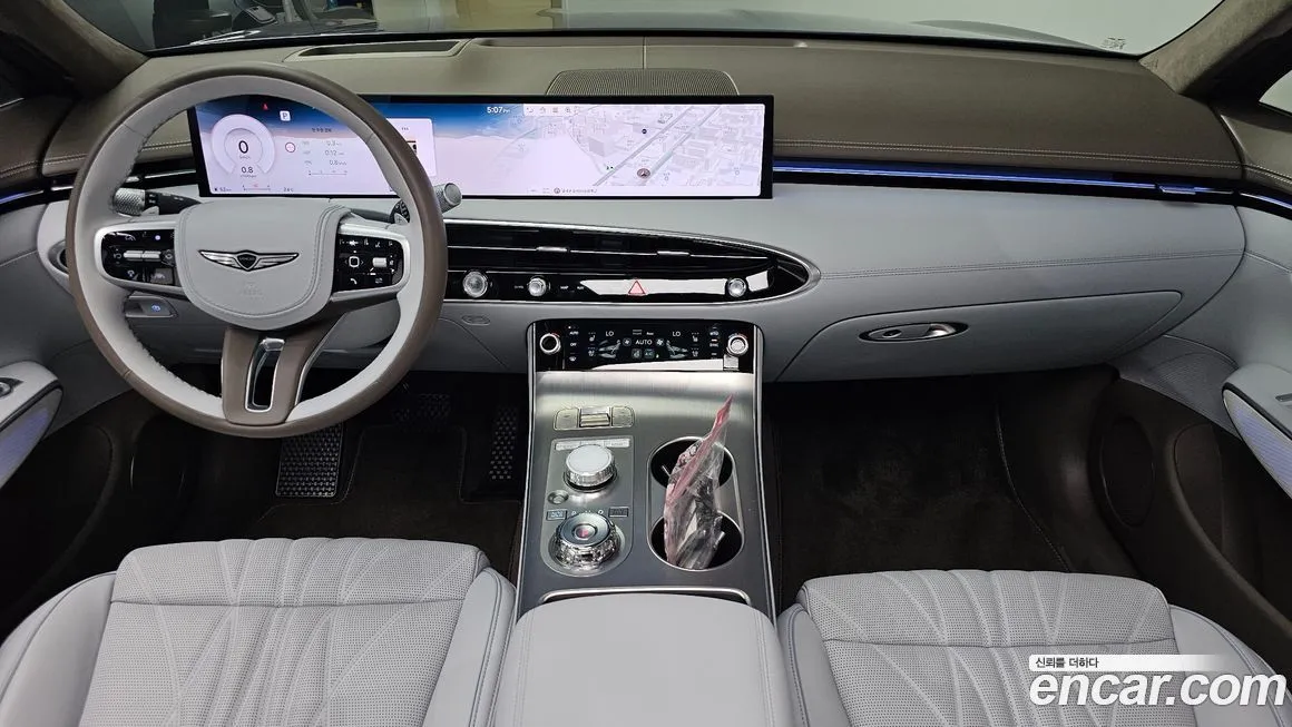 Genesis GV70 2025 из KR, фото 7