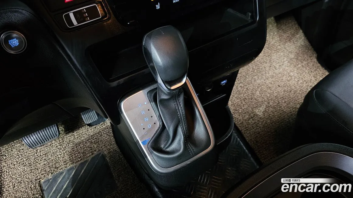 Hyundai Staria 2025 из KR, фото 9