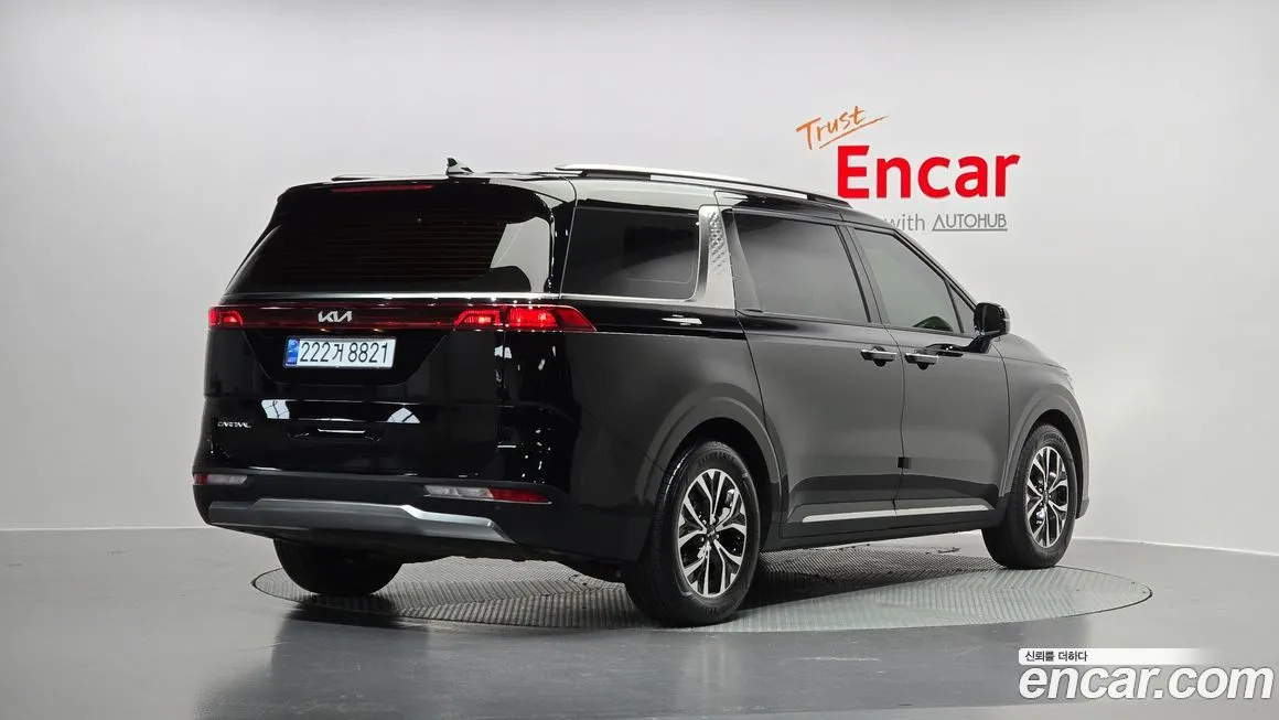 Kia Carnival 2023 из KR, фото 2