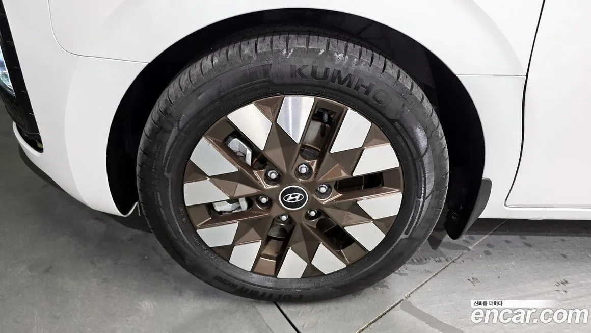 Hyundai Staria 2024 из KR, фото 5