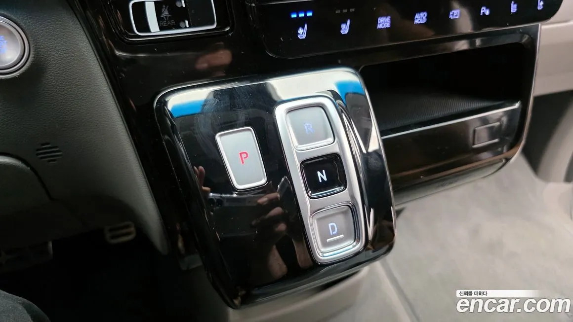 Hyundai Staria 2024 из KR, фото 9