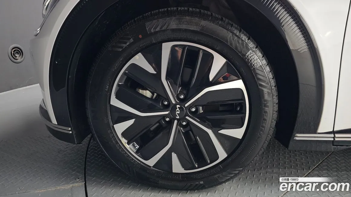 Kia EV6 2022 из KR, фото 5