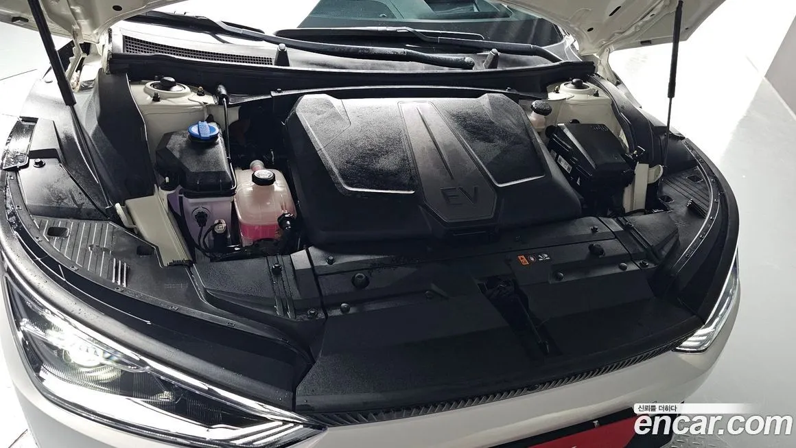 Kia EV6 2022 из KR, фото 6