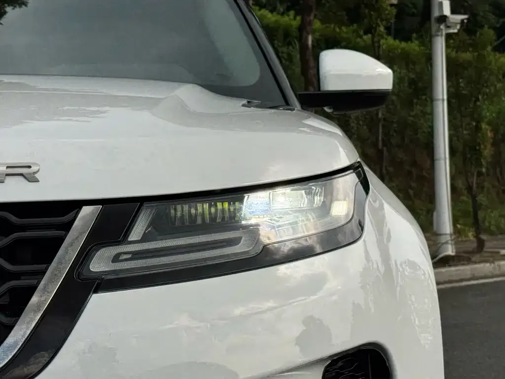Land Rover Evoque 2022 из CN, фото 4