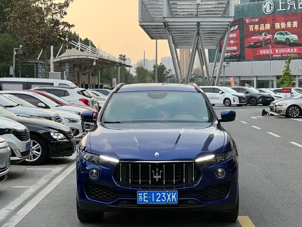 Maserati Levante 2021 из CN, фото 2