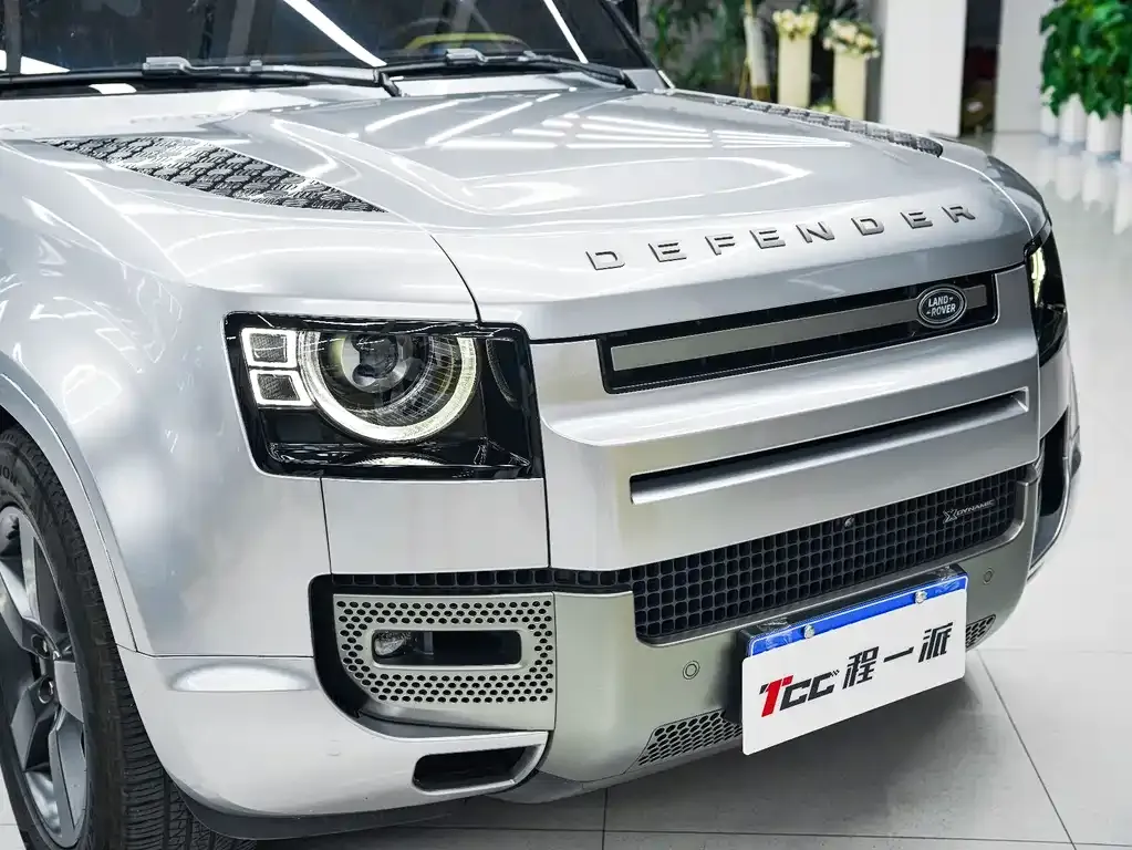 Land Rover Defender 2023 из CN, фото 5