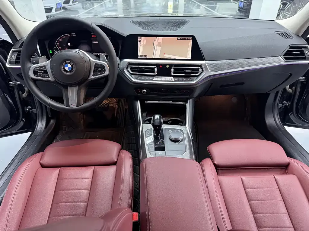 BMW 3 Series 2021 из CN, фото 10