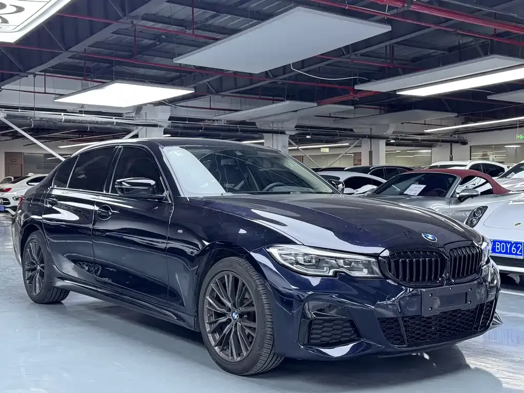 BMW 3 Series 2021 из CN, фото 3