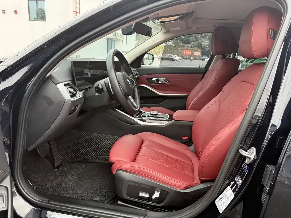 BMW 3 Series 2023 из CN, фото 4