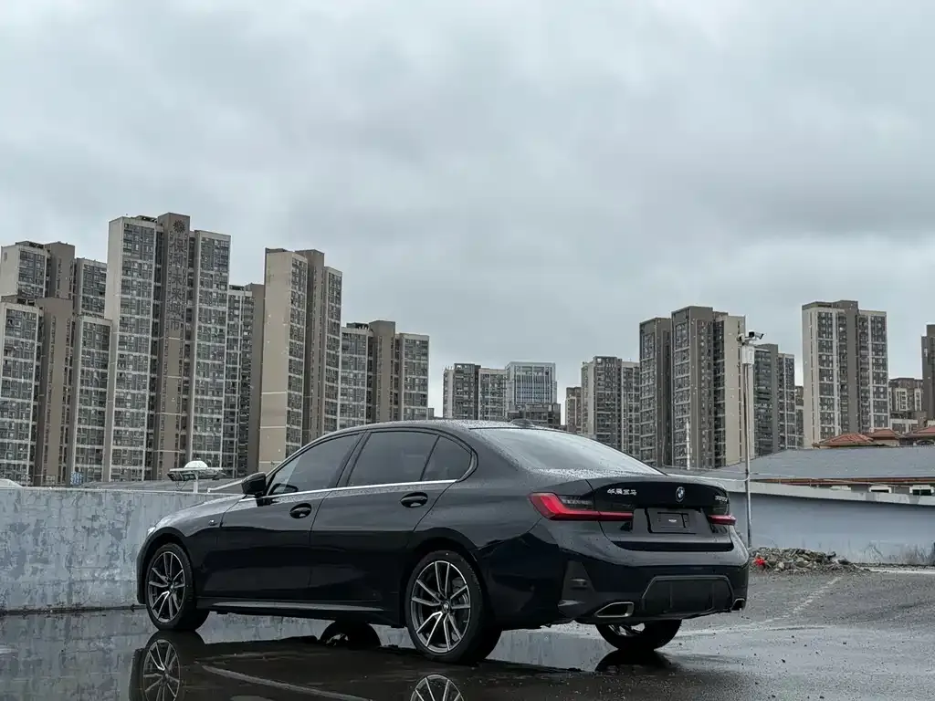BMW 3 Series 2023 из CN, фото 9